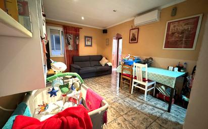 Wohnzimmer von Wohnung zum verkauf in L'Hospitalet de Llobregat mit Klimaanlage