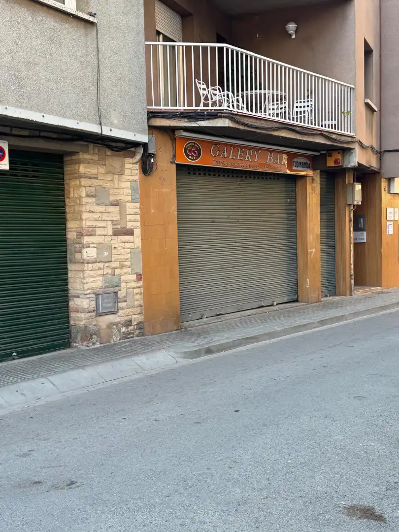 Exterior view of Commercial properties for sale in La Llagosta