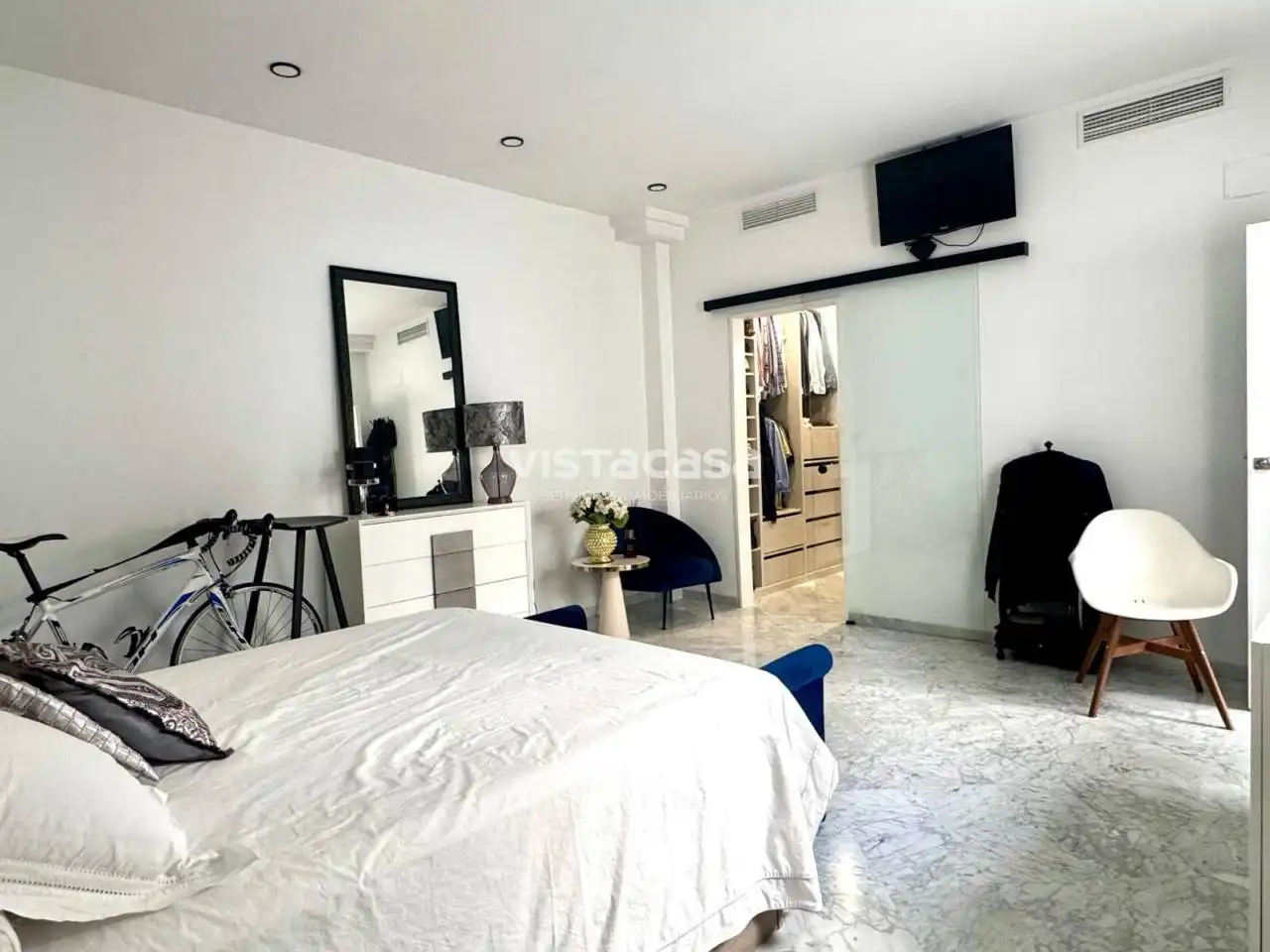 Dormitori de Casa o xalet en venda en Mairena del Alcor amb Aire condicionat, Calefacció i Terrassa