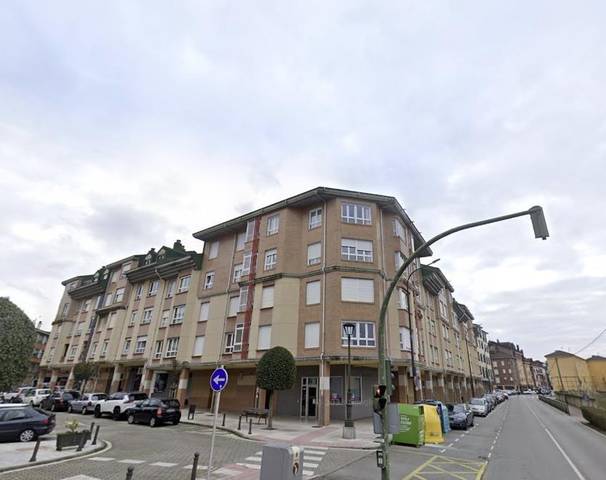 Piso en Venta en Calle NARANJO BULNES en Llanera