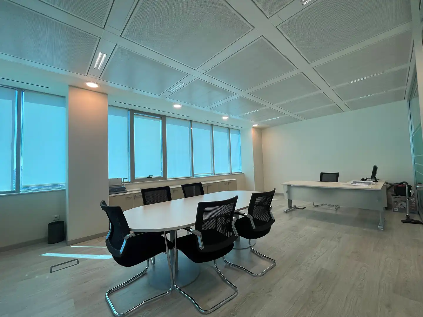 Büro zum Verkauf in Alcalá de Henares mit Klimaanlage und Heizung