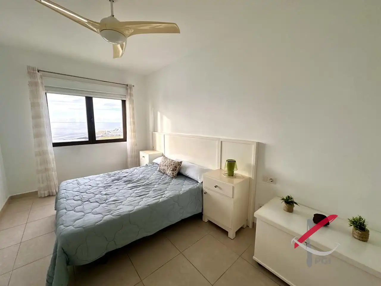 Habitación de Piso en venta en Adeje con Terraza y Piscina comunitaria