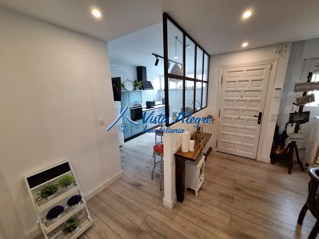 Küche von Einfamilien-Reihenhaus zum Verkauf in Haro mit Klimaanlage, Heizung und Terrasse