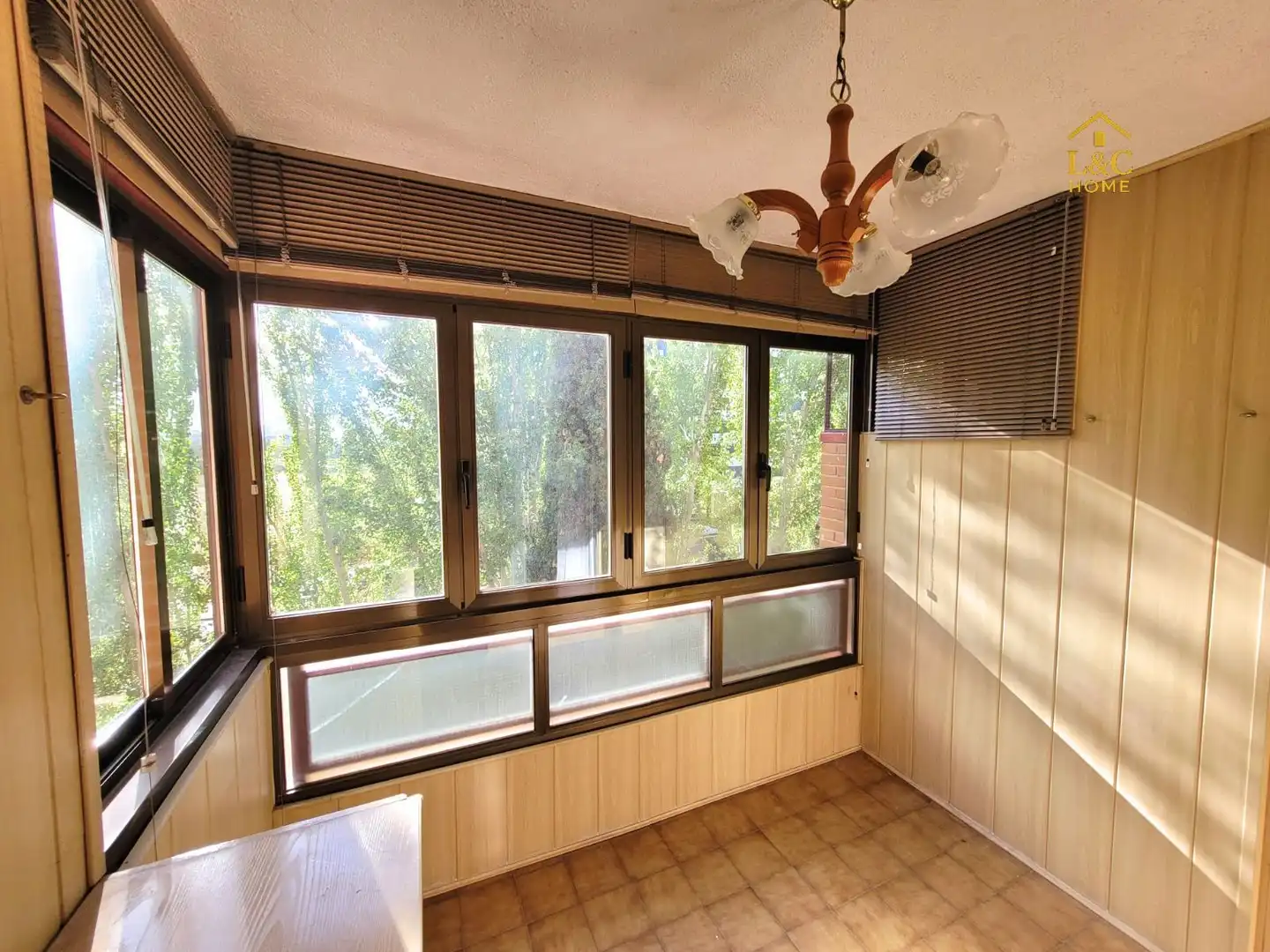 Comedor de Piso en venta en Madrid con Calefacción, Terraza y Amueblado