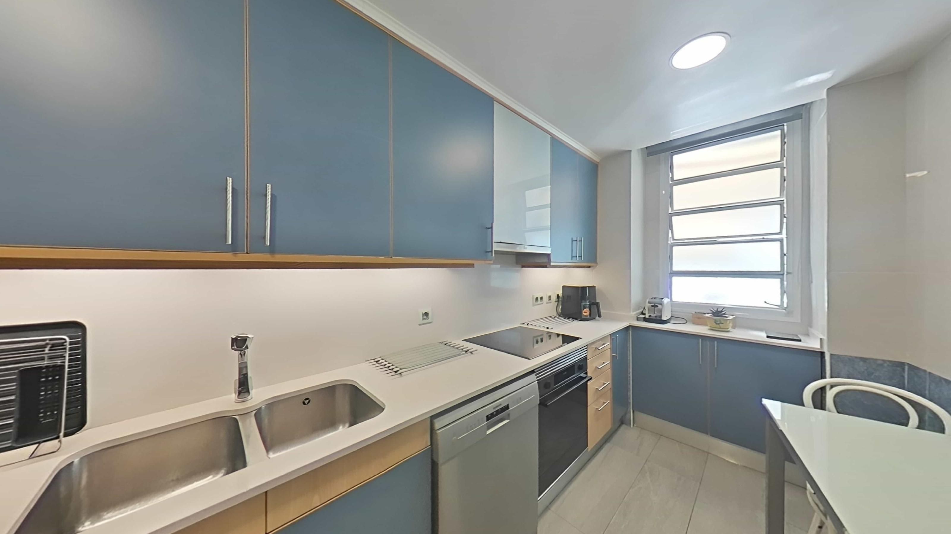 Kitchen of Flat for sale in Cerdanyola del Vallès  with Air Conditioner, Heating and Private garden