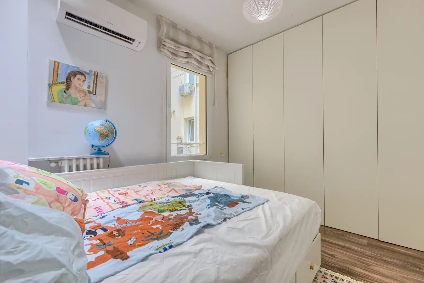 Habitación de Piso en venta en Madrid con Aire acondicionado, Calefacción y Horno