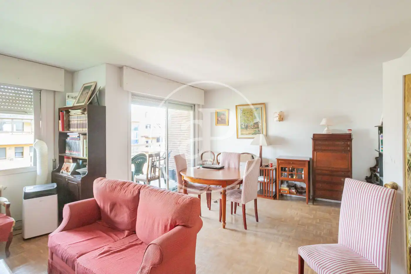 Wohnzimmer von Wohnung zum Verkauf in Majadahonda mit Heizung, Privatgarten und Terrasse
