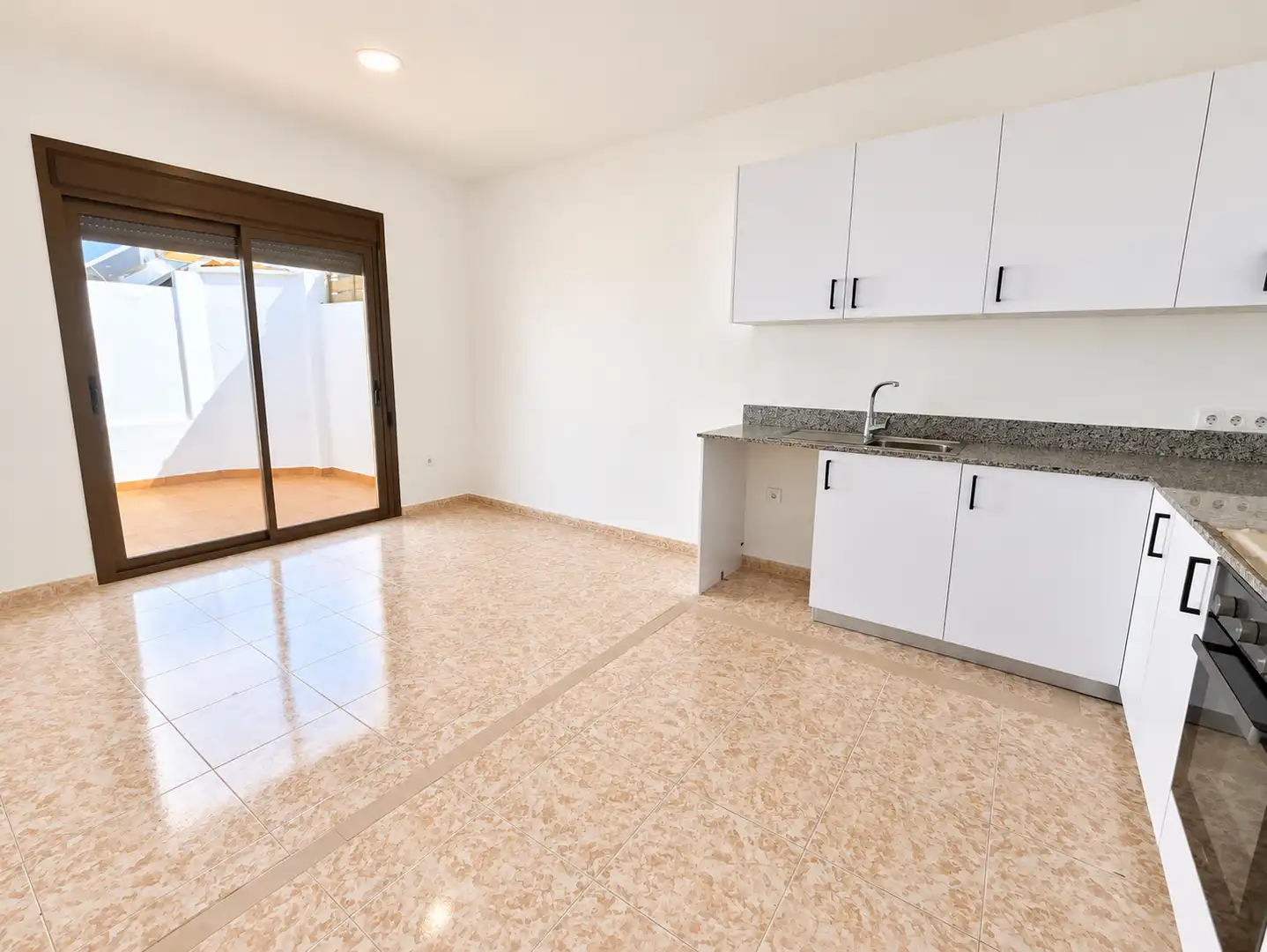 Terraced house with garden for sale in Platja Gran, imagen 3