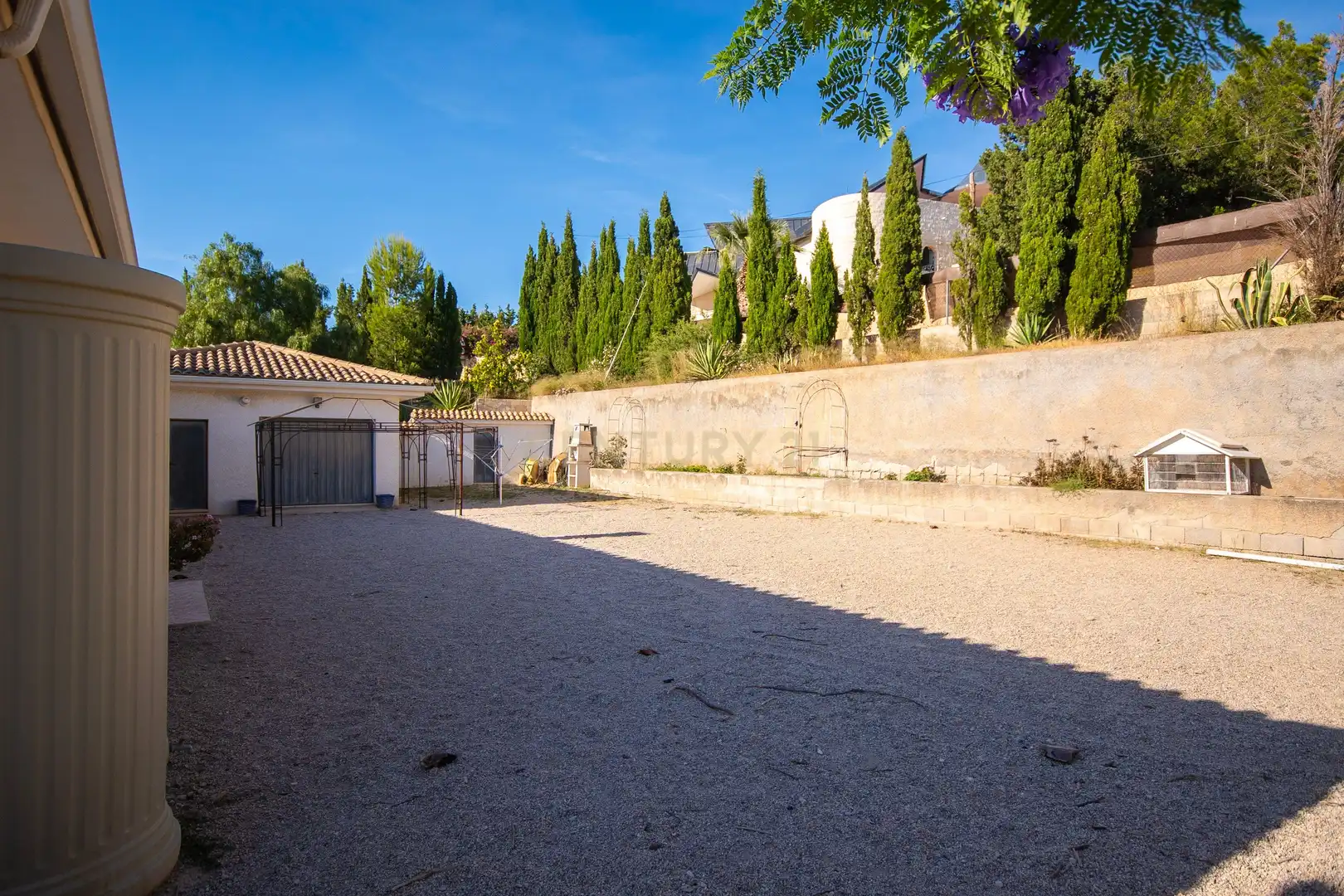 Vista exterior de Casa o chalet en venta en Alicante / Alacant con Jardín privado, Trastero y Piscina