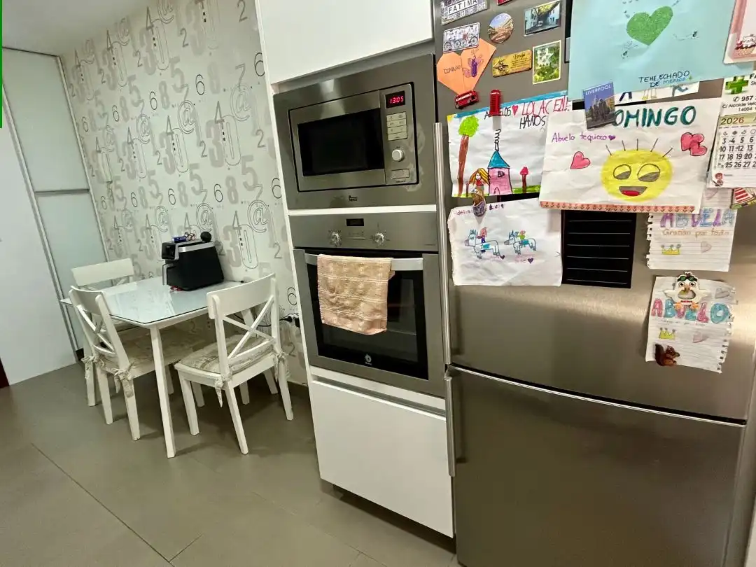 Küche von Wohnung zum Verkauf in  Córdoba Capital mit Klimaanlage und Balkon