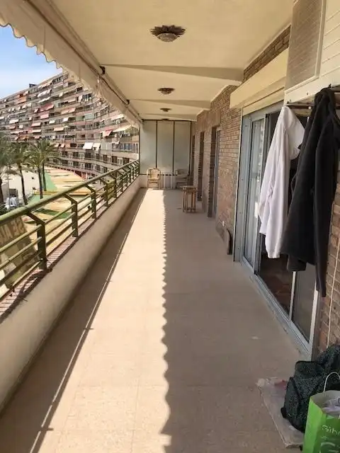 Piso con piscina en alquiler en Avenida de Villajoyosa, imagen 4