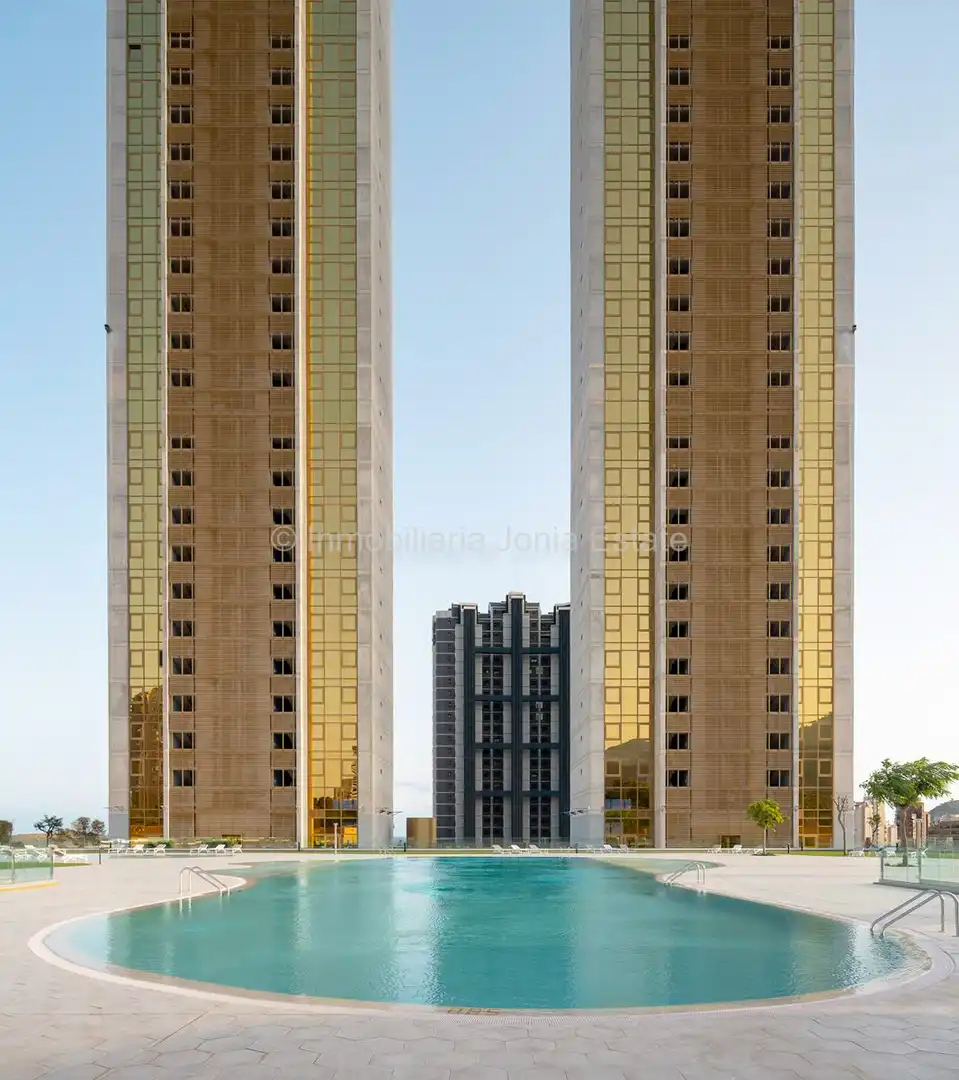 Apartamento con piscina en venta en Playa de Poniente, imagen 4