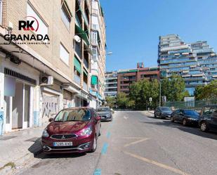 Exterior view of Premises for sale in  Granada Capital