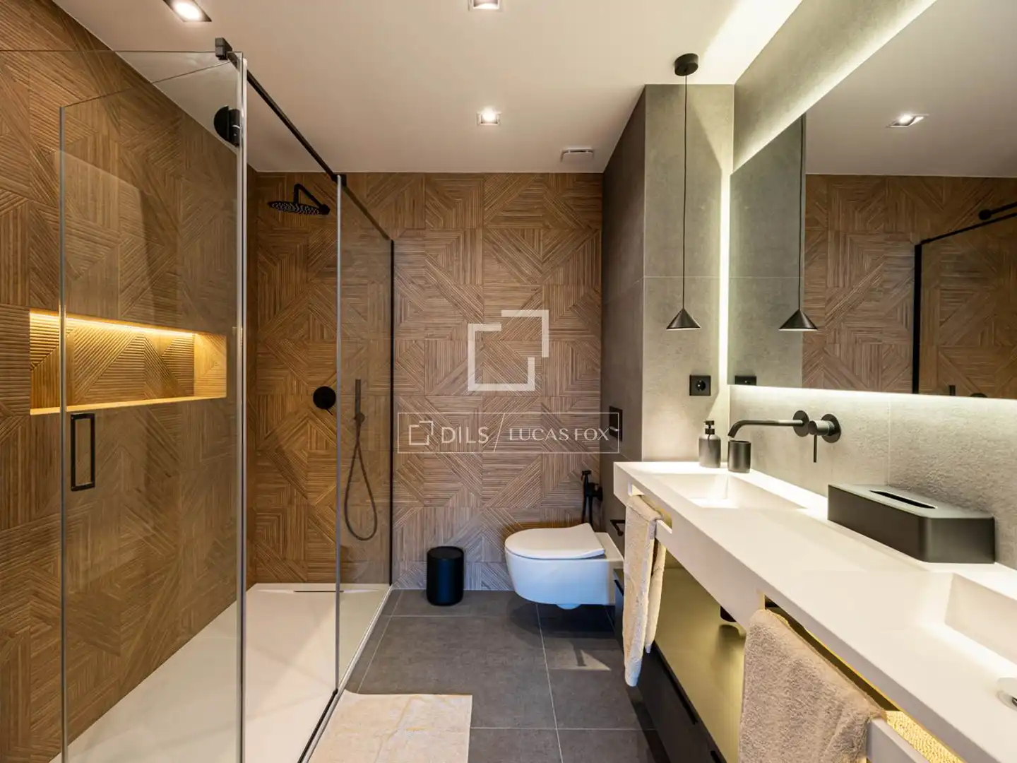 Baño de Piso en venta en Barcelona con Aire acondicionado, Calefacción y Parquet