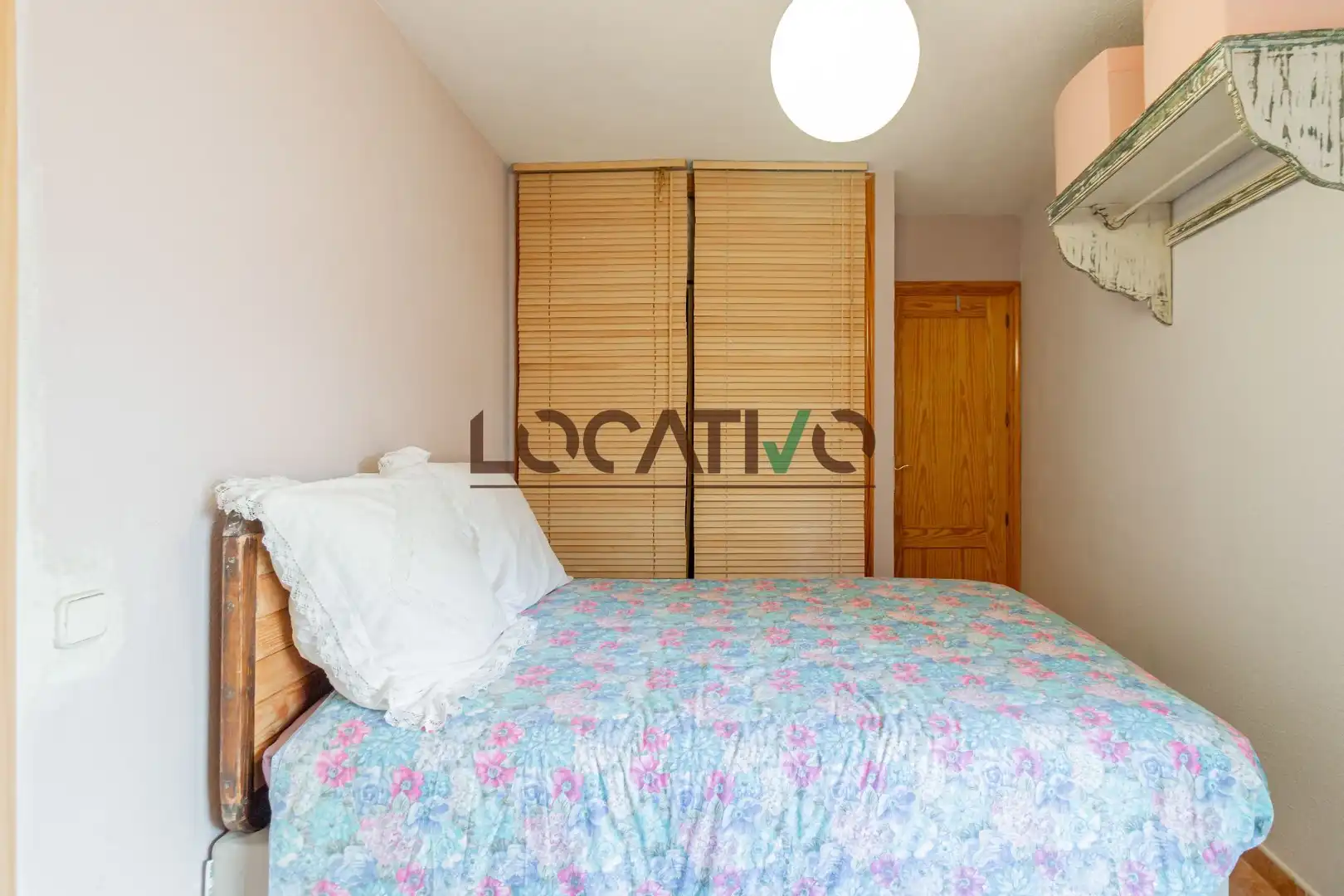 Habitación de Piso en venta en Valdemorillo con Calefacción