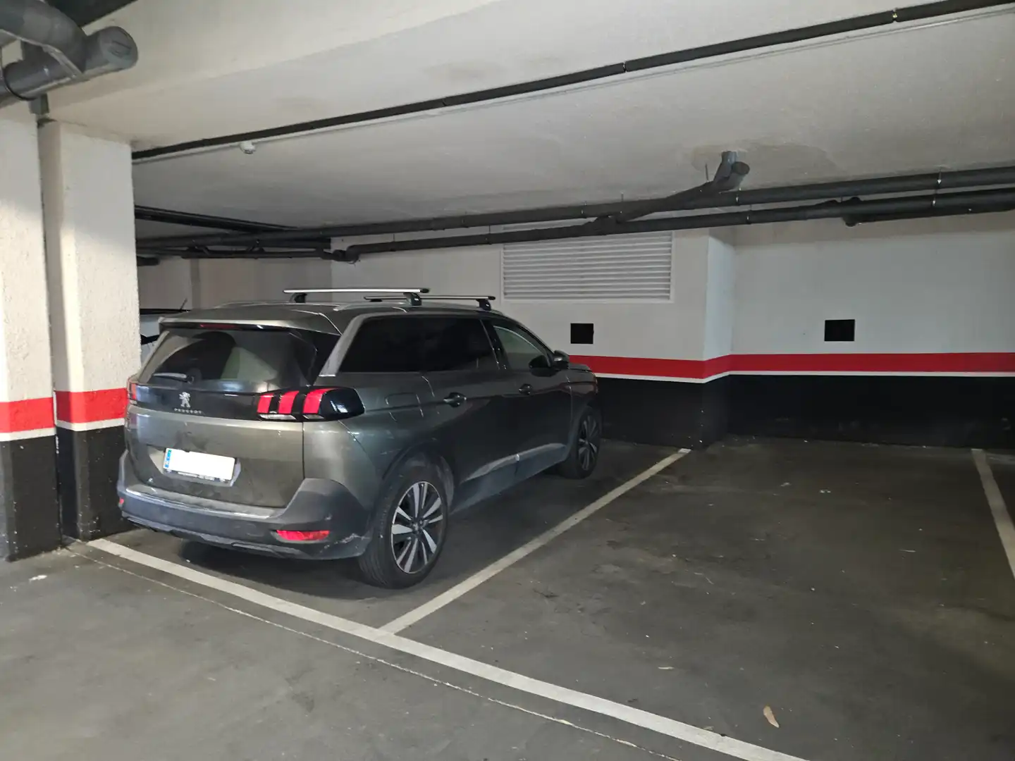Parking of Flat for sale in Madrid  with Air Conditioner, Heating and Storage room