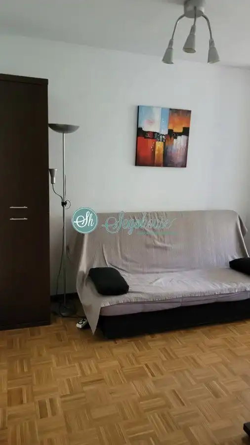 Sala de estar de Apartamento en venta en Palazuelos de Eresma con Calefacción y Trastero