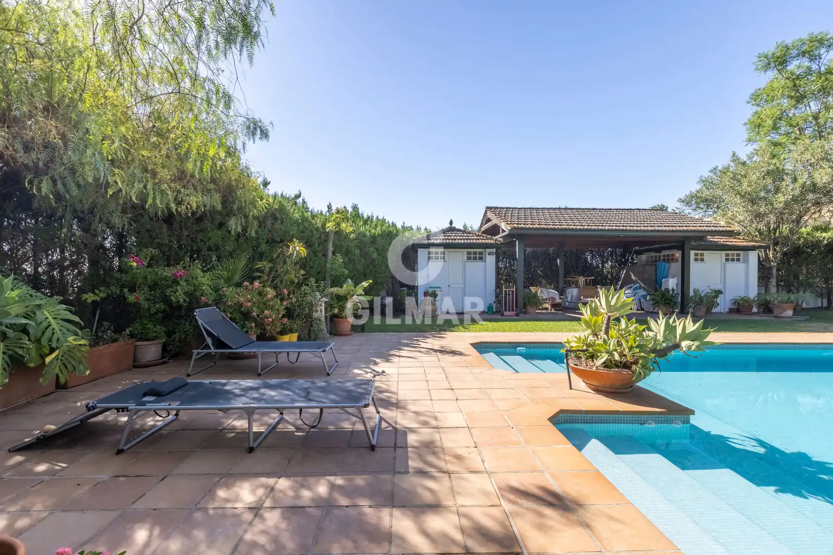 Jardí de Casa o xalet en venda en Tomares amb Calefacció, Jardí privat i Piscina