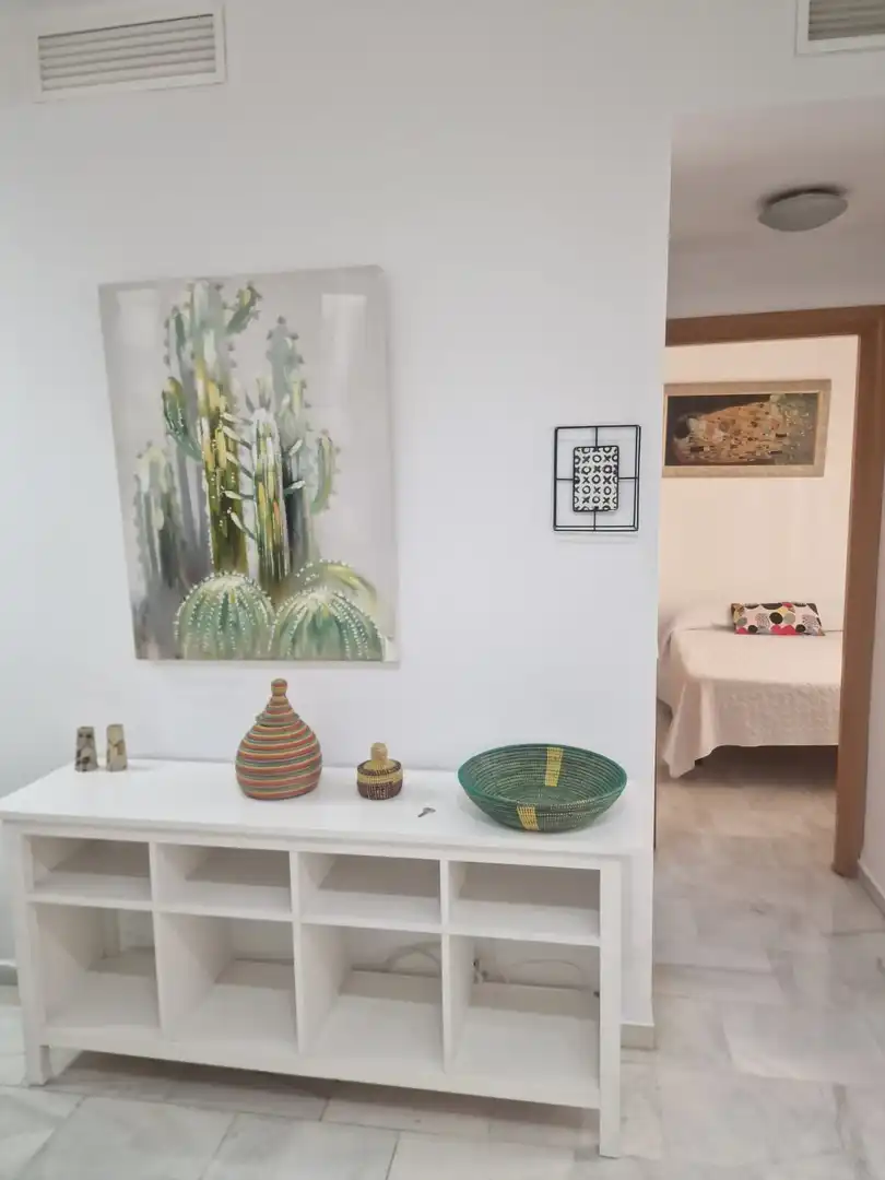 Wohnzimmer von Wohnung zur Miete in Málaga mit Möbliert
