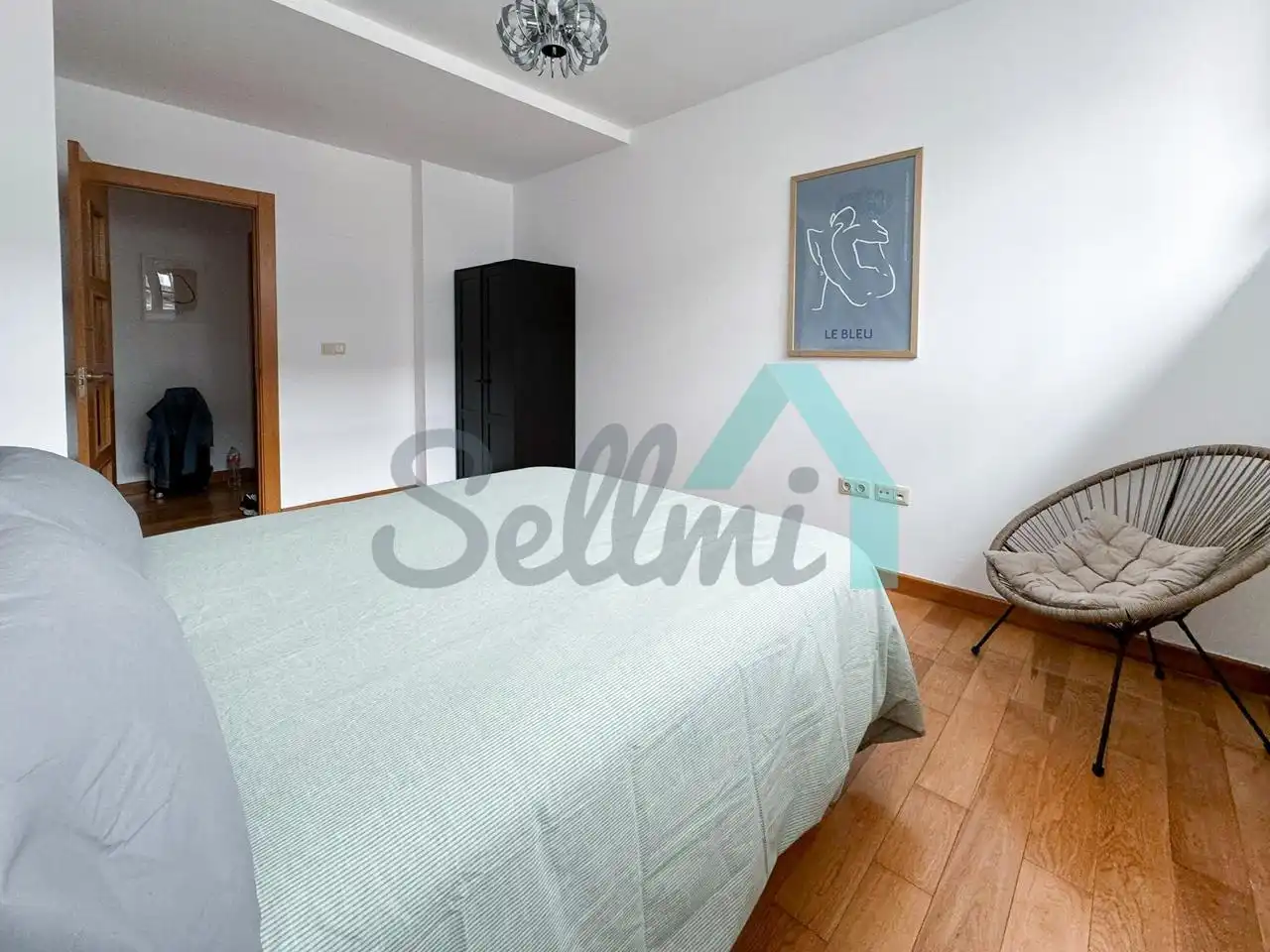 Bedroom of Flat for rent in Avilés  with Heating, Parquet flooring and Furnished