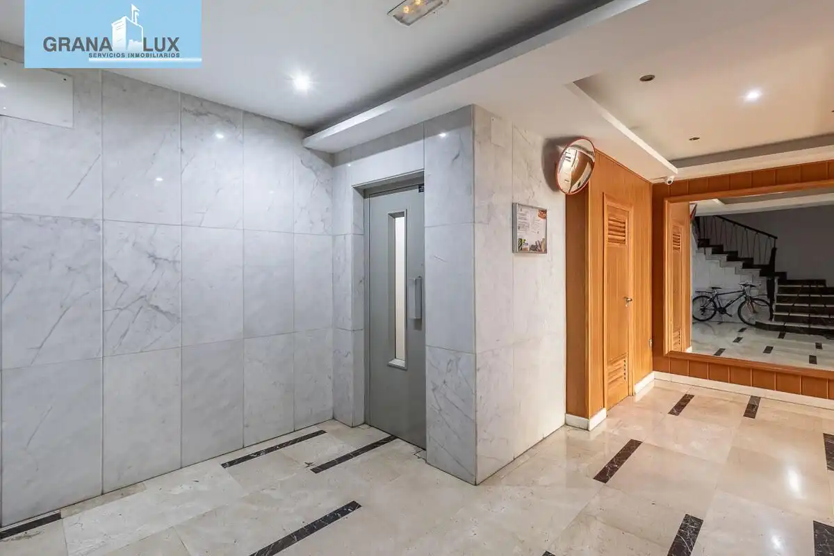 Apartament amb terrassa en venda a Calle Ángel Barrios, imagen 27