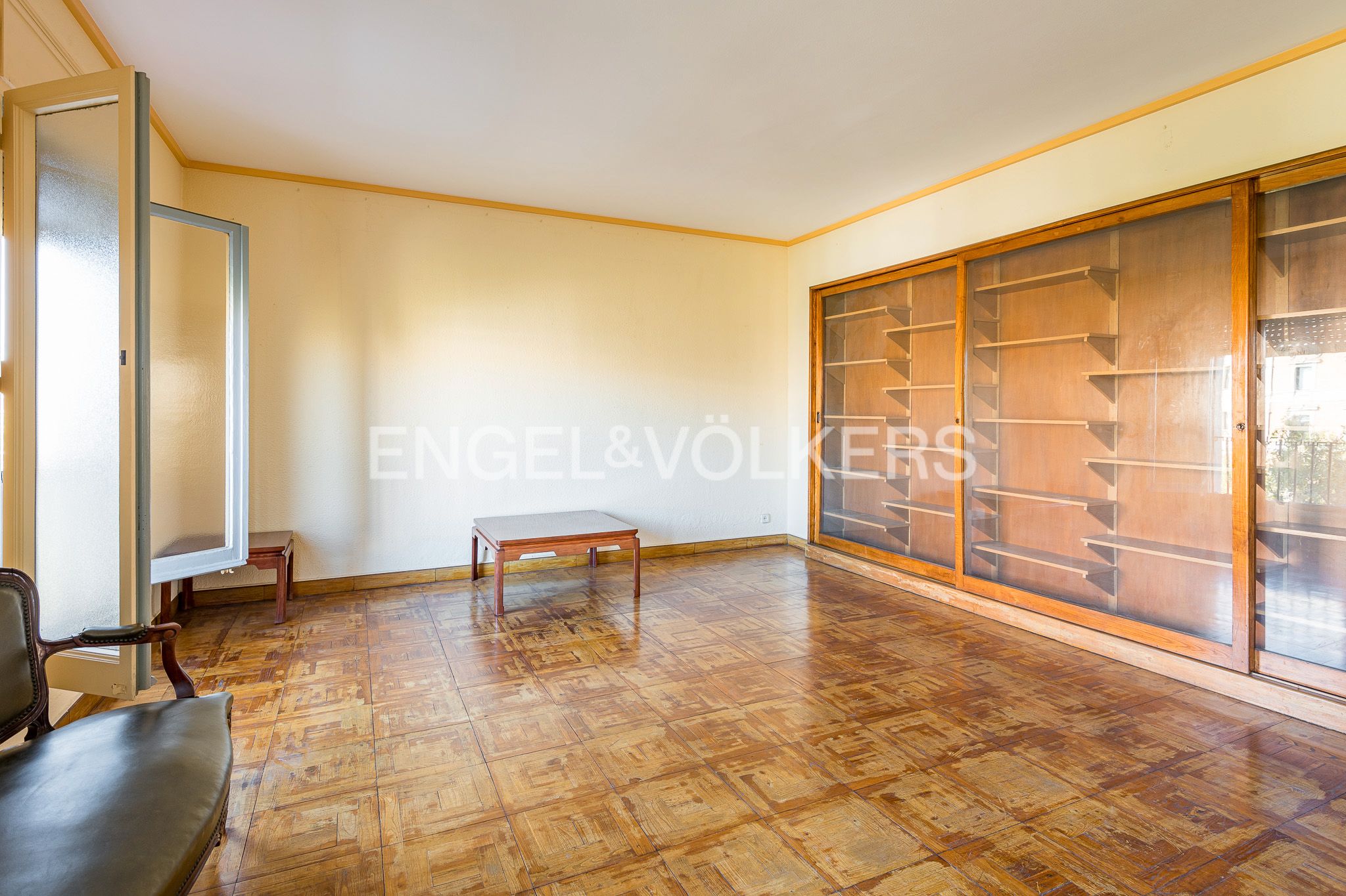 Sala d'estar de Apartament en venda en  Barcelona Capital amb Calefacció, Parquet i Terrassa
