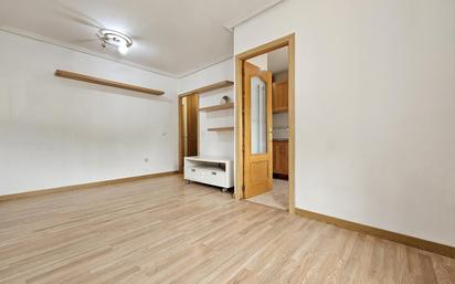 Flat for sale in Virgen del Val, Val