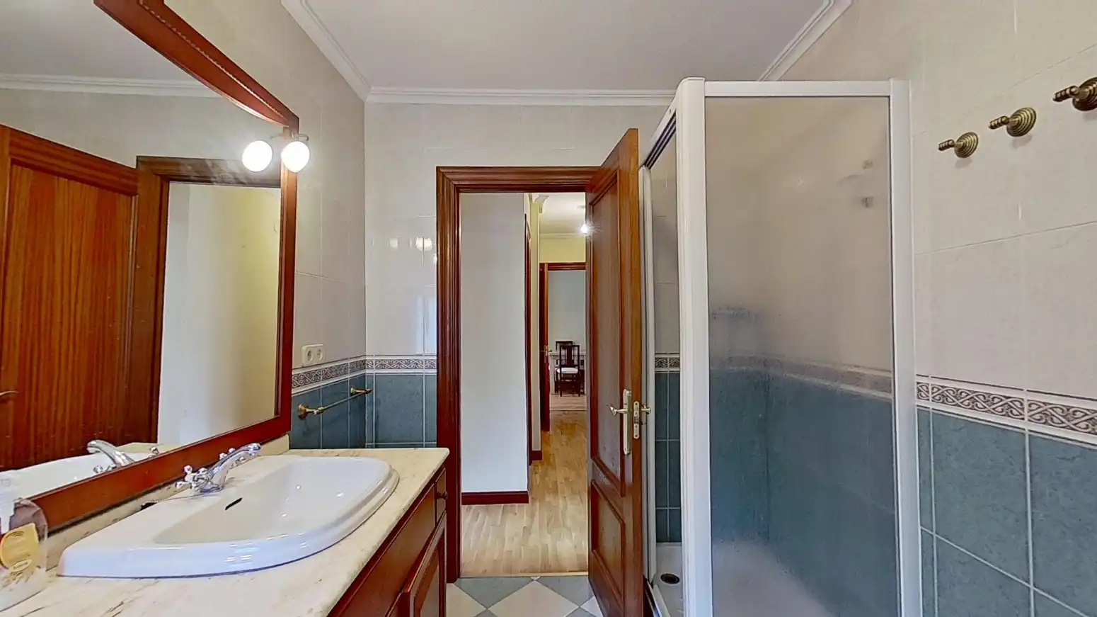 Bathroom of Flat for sale in Suances  with Heating and Balcony