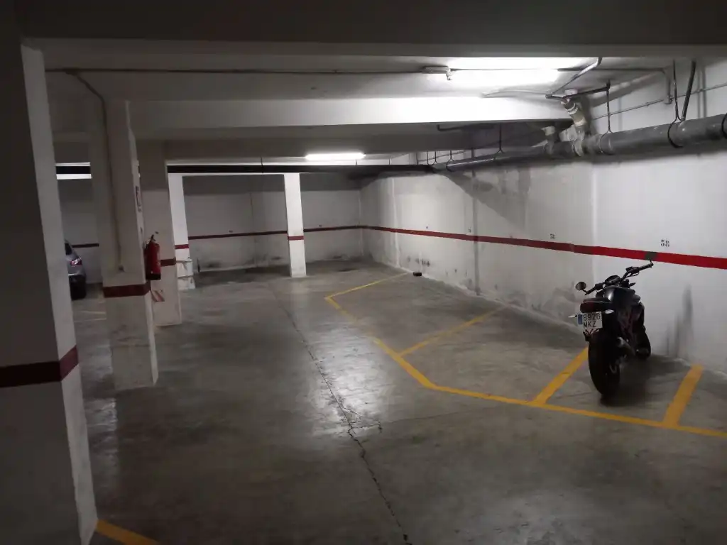 Aparcament de Garatge en venda en Burjassot
