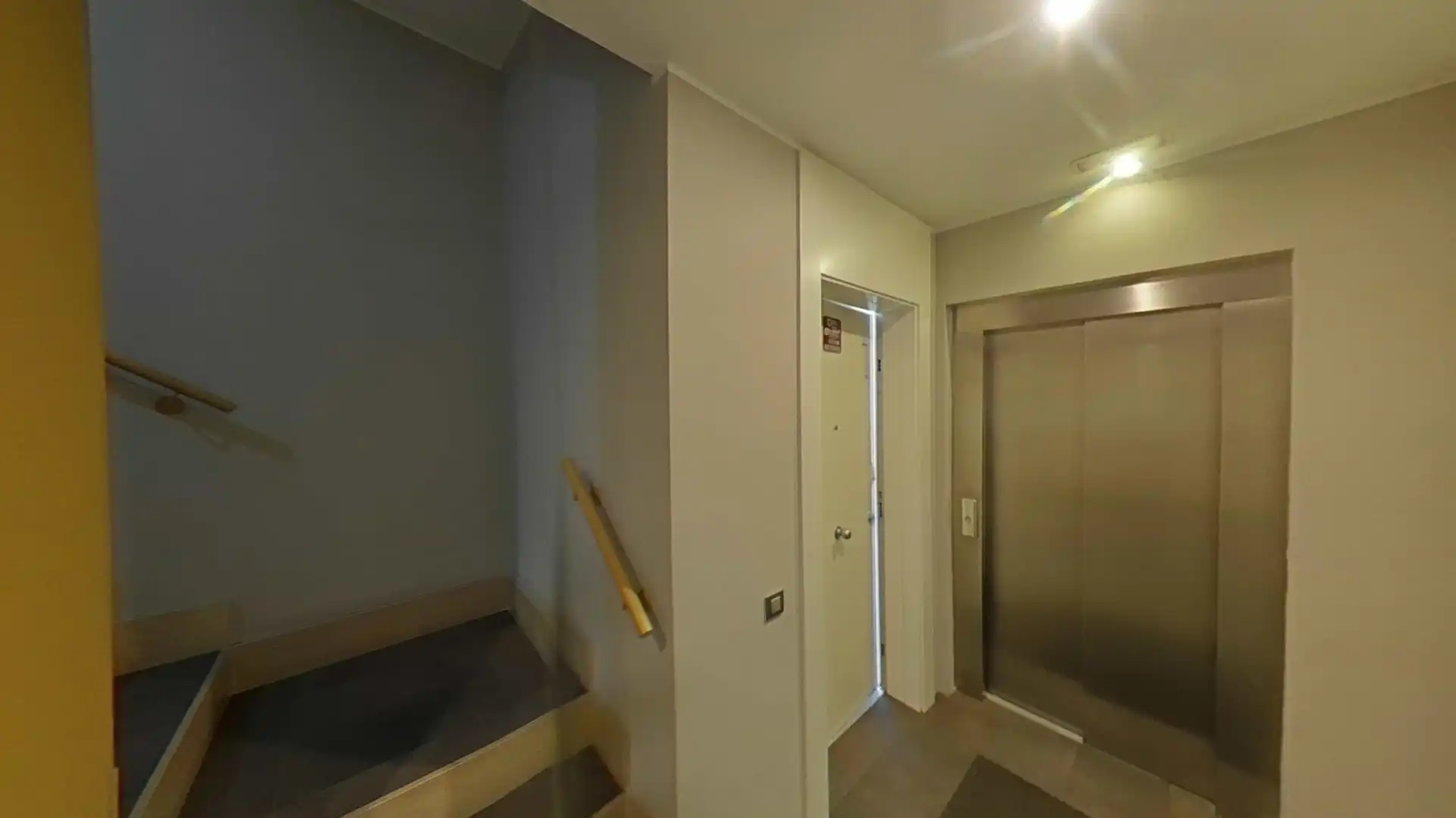 Piso en venta en Molins de Rei con Aire acondicionado, Parquet y Horno