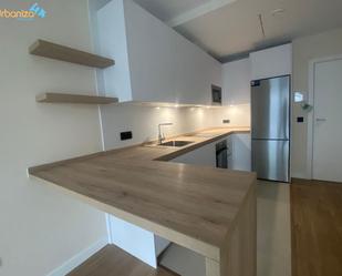 Cuina de Apartament de lloguer en Badajoz Capital amb Terrassa i Balcó