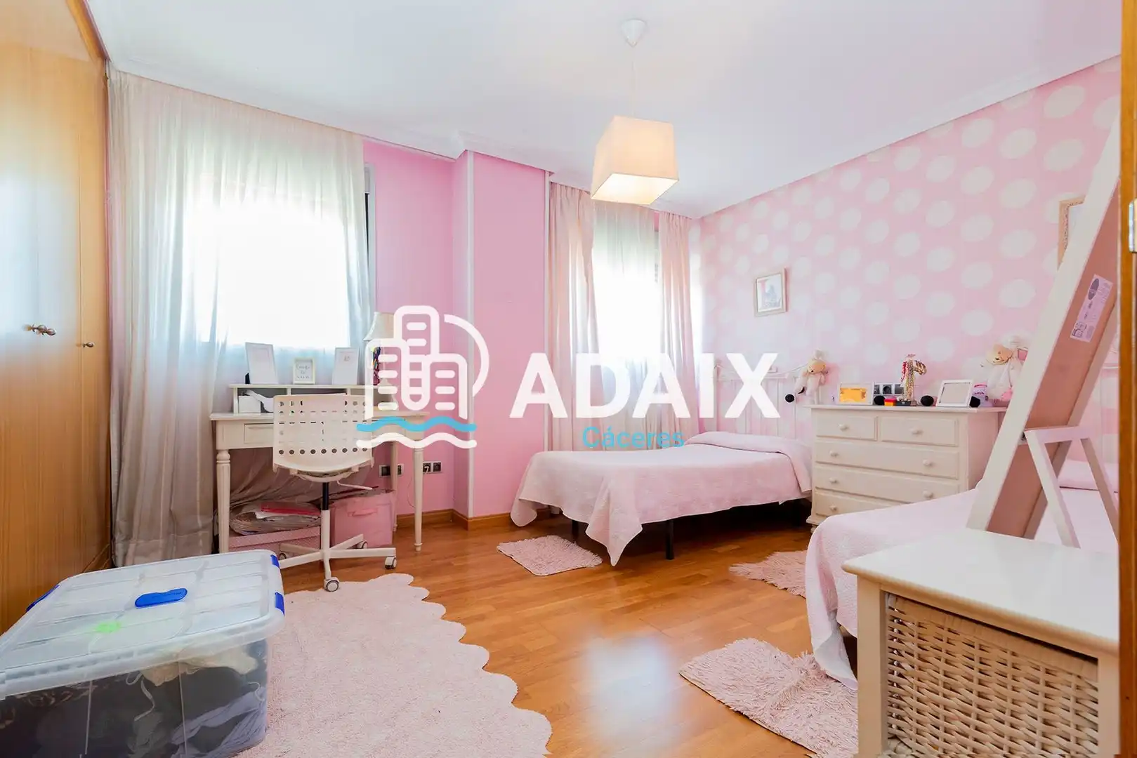Habitación de Ático en venta en Cáceres con Aire acondicionado, Calefacción y Terraza