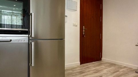 Foto 3 de Piso en venta en Calle Maestra Miret, 3, Manantiales - Estación de Autobuses, Torremolinos