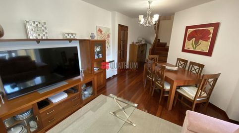 Foto 3 de Dúplex en venta en Agrelo, Bertamirans, Ames