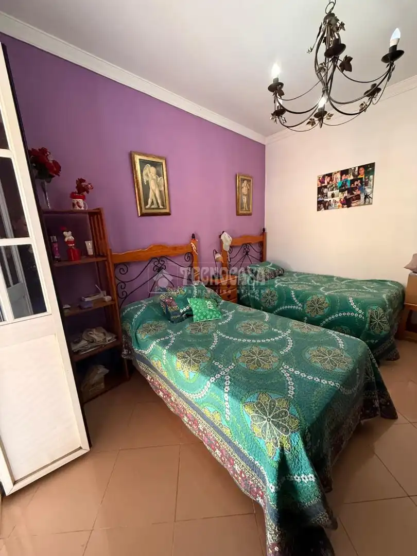 Habitación de Casa o chalet en venta en Lebrija