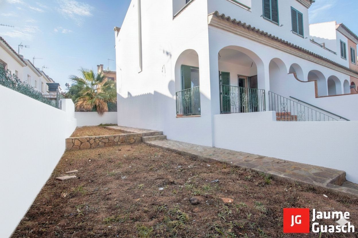 Jardín de Casa adosada en venta en Torredembarra con Aire acondicionado, Calefacción y Terraza