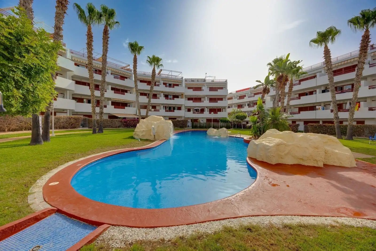 Piscina de Apartament en venda en Orihuela amb Terrassa i Piscina comunitària