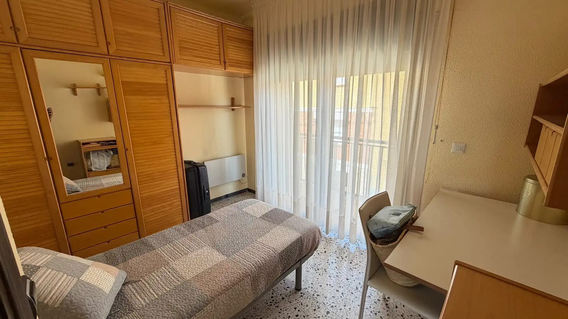 Habitación de Piso en venta en Breda con Calefacción