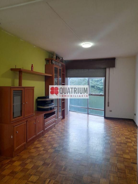 Pis en venda a Rúa De Lisboa, Concheiros - Fontiñas