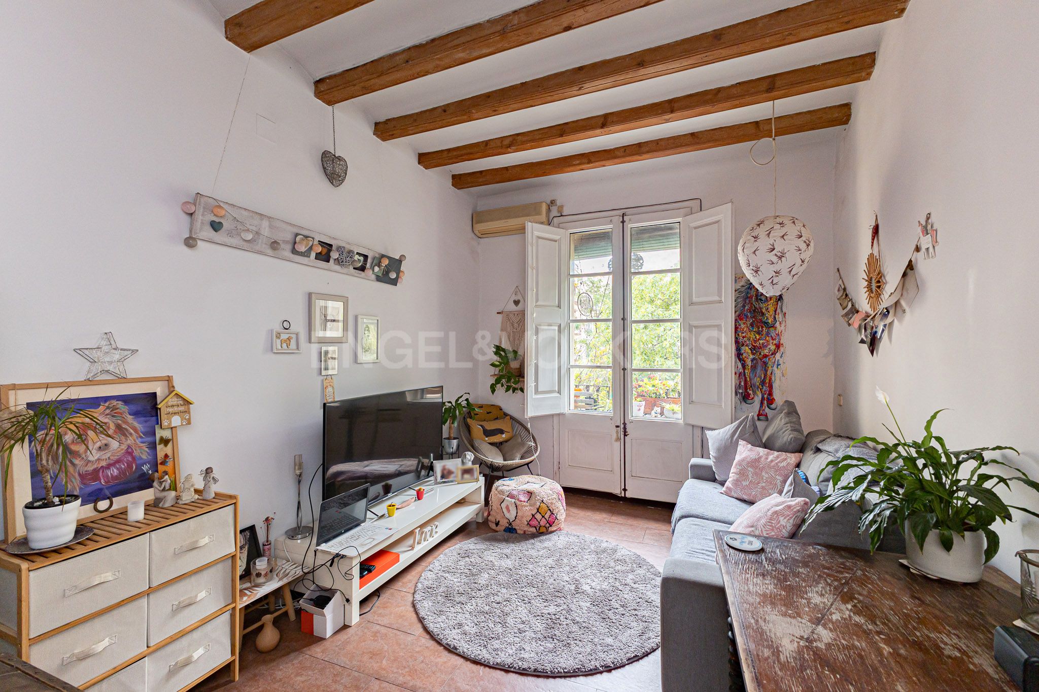 Living room of Apartment for sale in  Barcelona Capital  with Heating