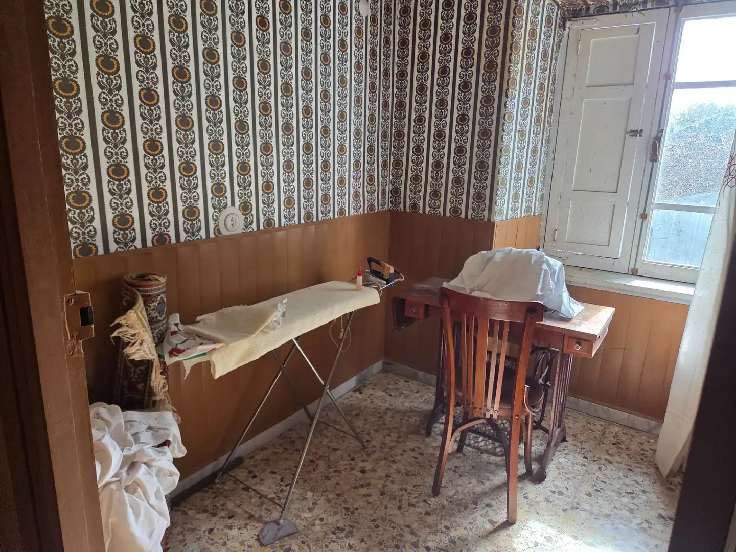 Menjador de Casa o xalet en venda en Barreiros amb Jardí privat, Traster i Moblat