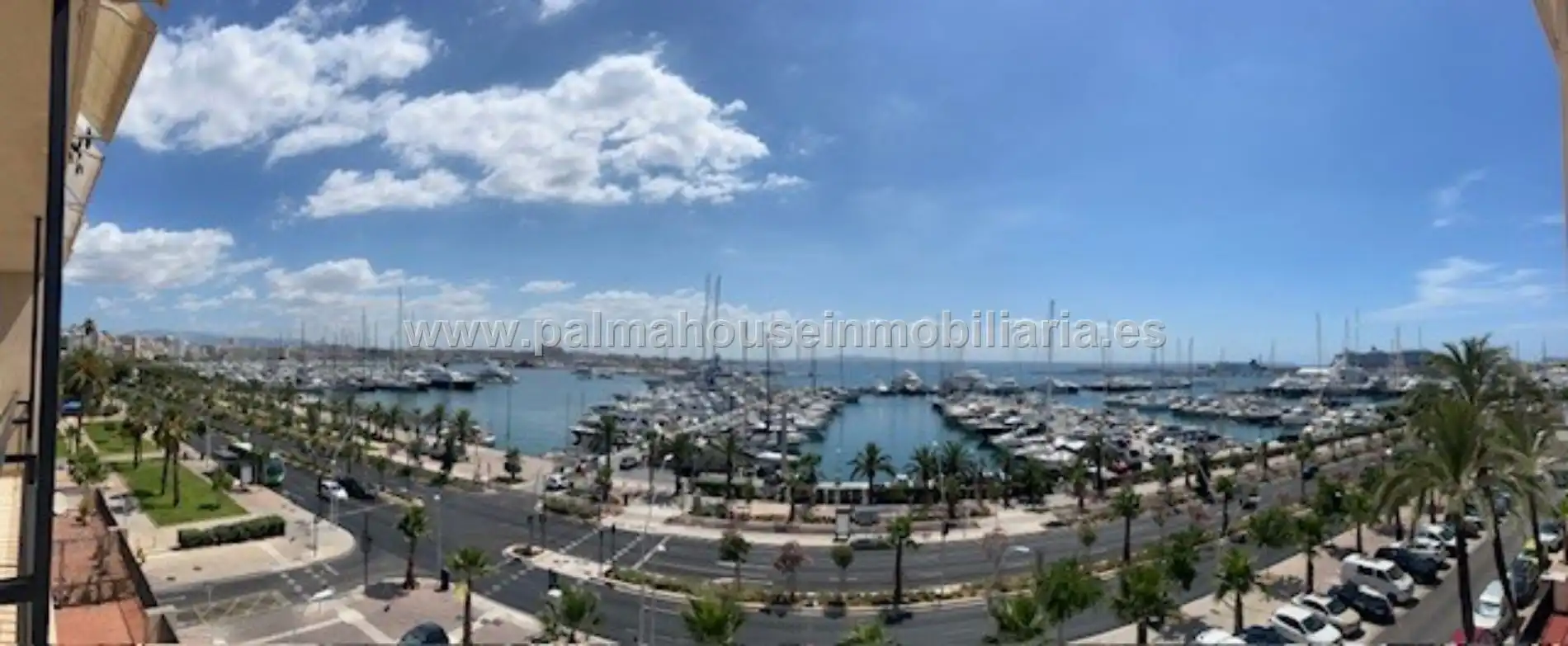 Vista exterior de Piso en venta en  Palma de Mallorca con Aire acondicionado, Parquet y Terraza