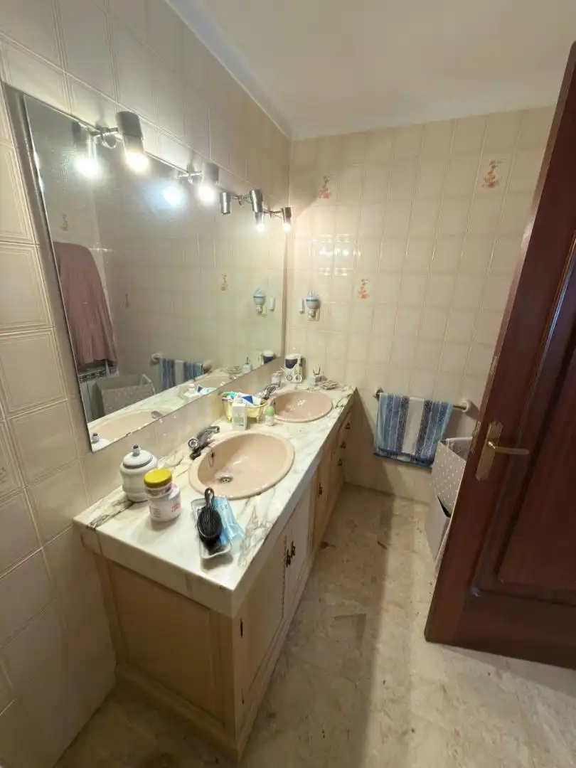 Baño de Piso en venta en Cambrils con Calefacción, Terraza y Balcón