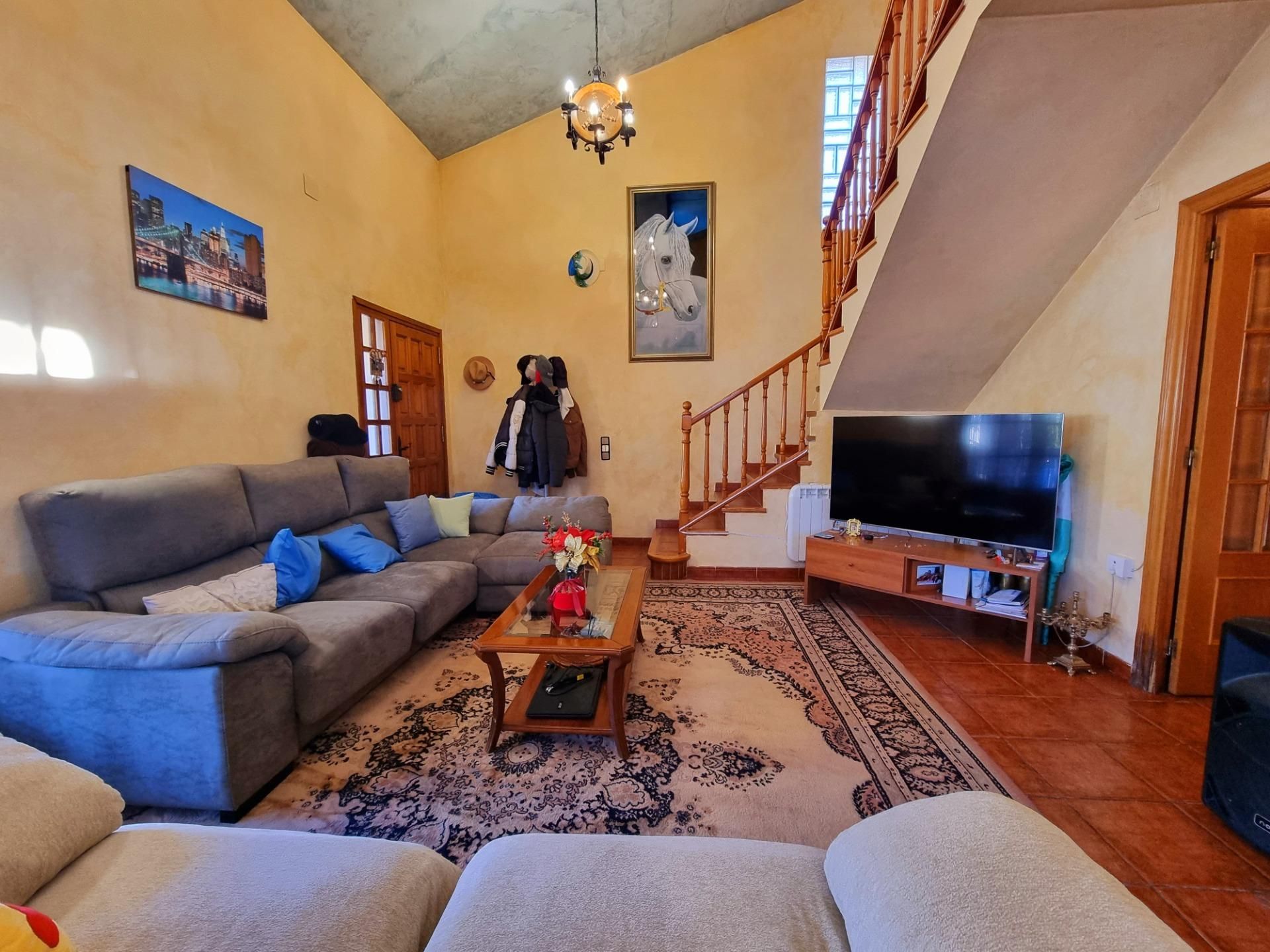 Sala d'estar de Casa o xalet en venda en Lloret de Mar amb Aire condicionat, Calefacció i Jardí privat