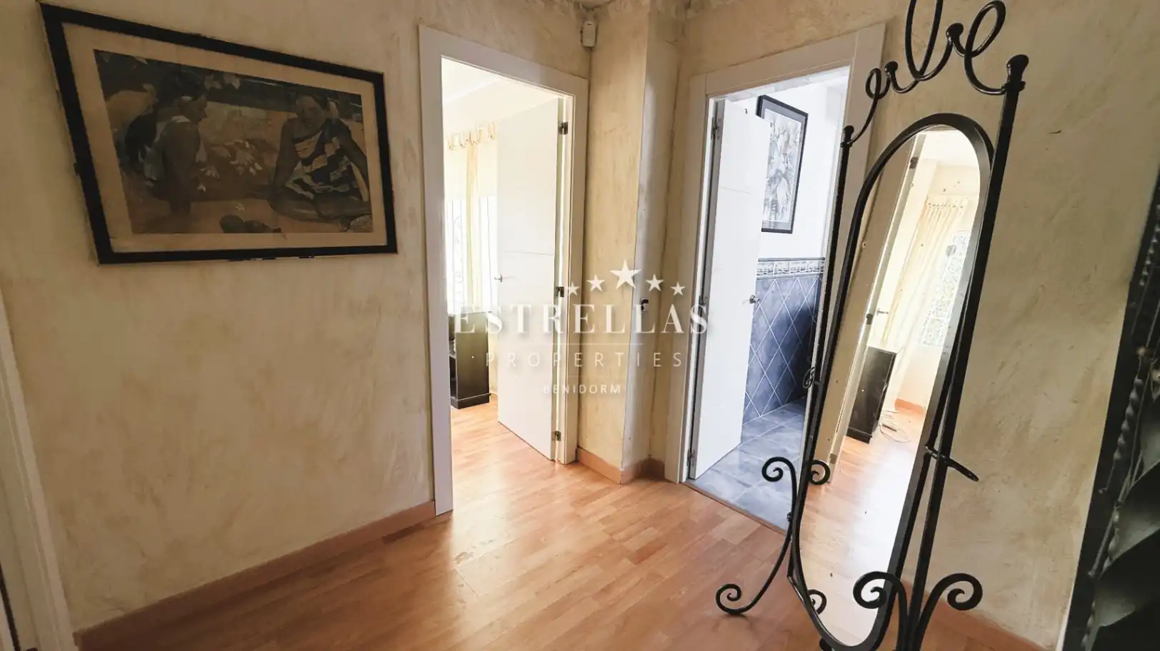 Habitación de Casa o chalet en venta en La Nucia con Aire acondicionado, Calefacción y Jardín privado