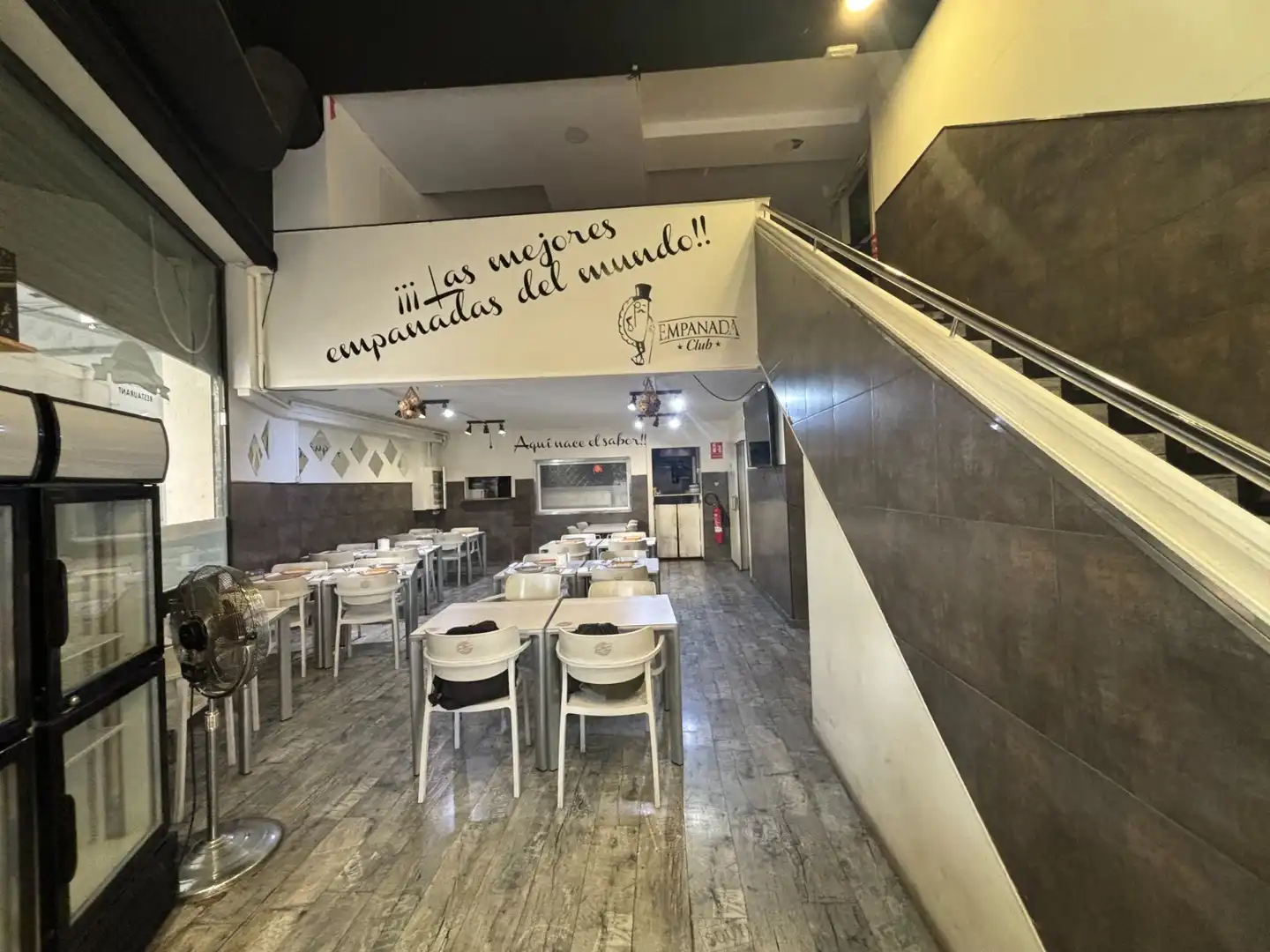 Business premises for transfer in Sants - Montjuïc, imagen 19