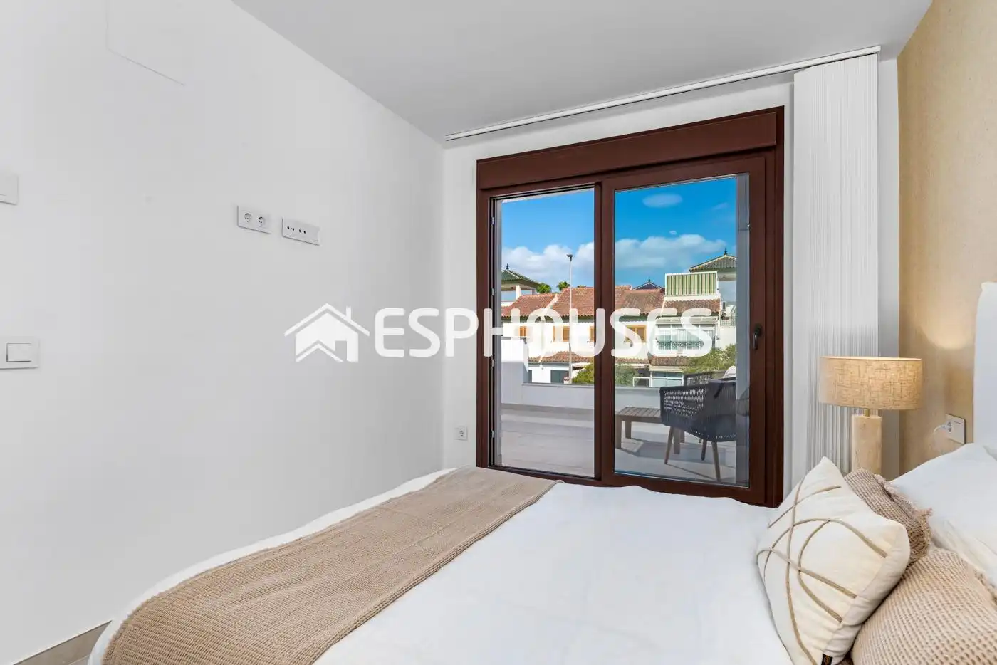 Habitación de Casa o chalet en venta en Pilar de la Horadada con Terraza, Piscina y Balcón