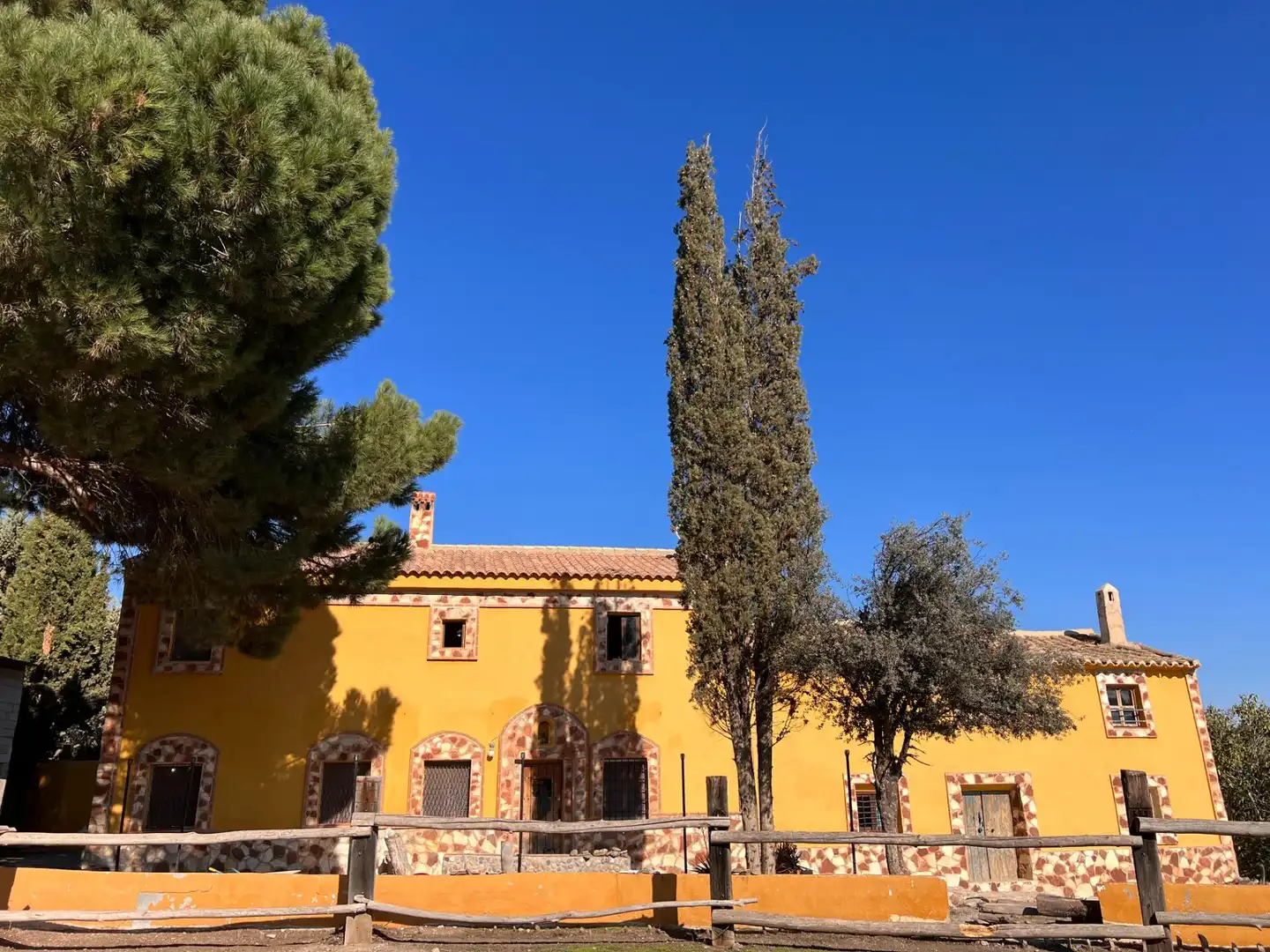 Vista exterior de Finca rústica en venta en Caniles con Jardín privado, Terraza y Trastero