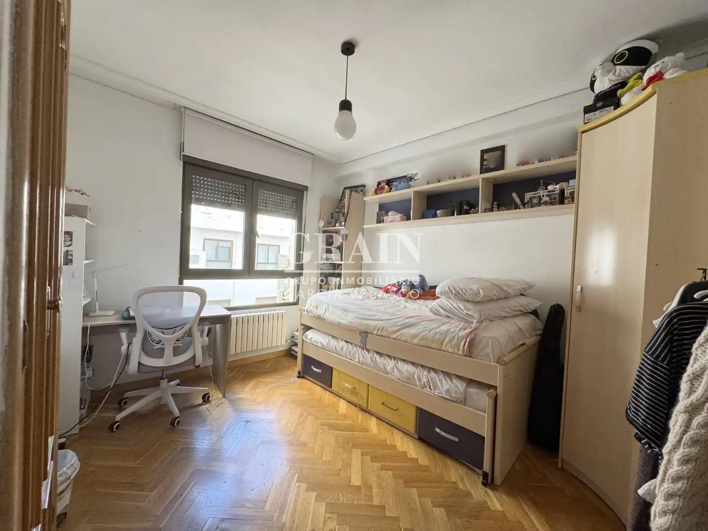 Bedroom of Flat for sale in Albacete  with Air Conditioner, Heating and Parquet flooring