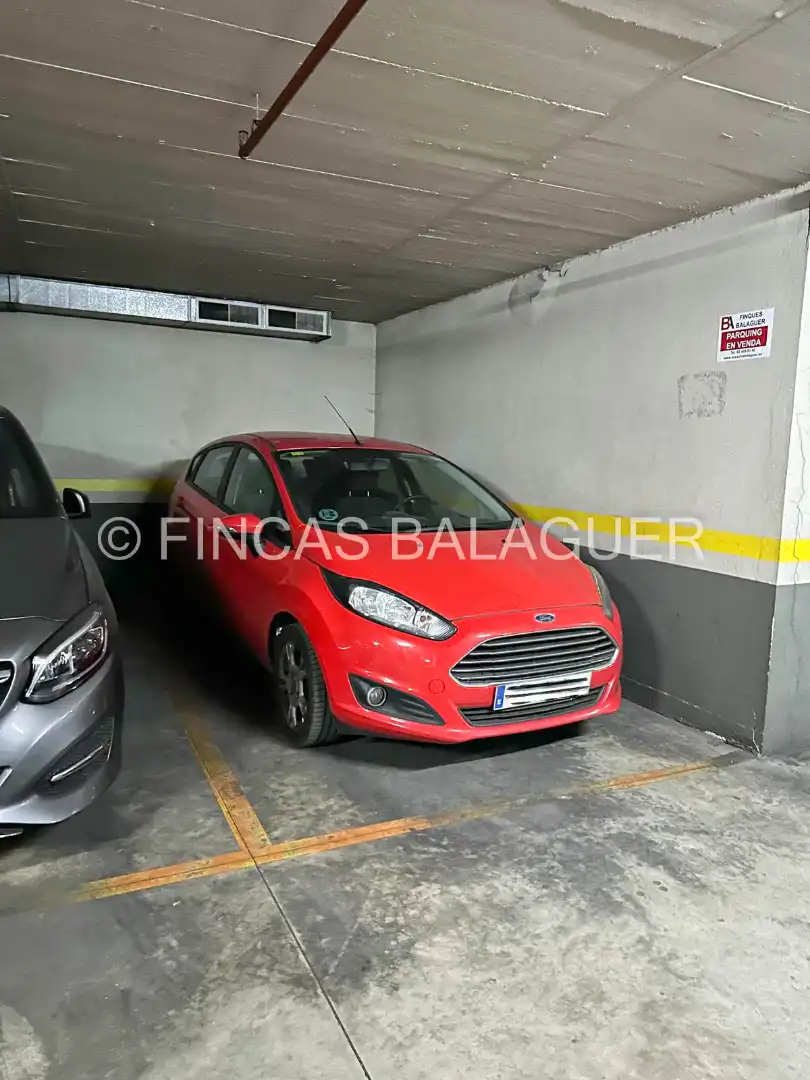 Parkplatz von Garage zum Verkauf in Barcelona